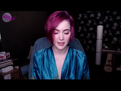 ❤️ ロシア人少女から英語で自慰行為の指導を受ける ❤ 美女ポルノ ❌️❤