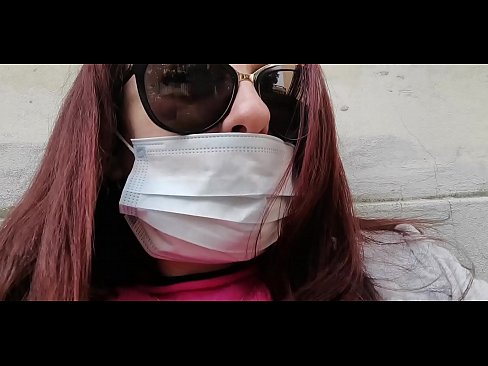 ❤️ ニコレッタは隣人に復讐し、彼のガレージでおしっこをする(特別Covid19イタリア検疫所) ❤ 美女ポルノ ❌️❤
